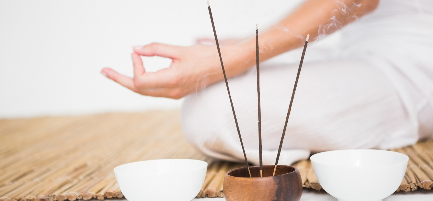 Incensi per meditare: quali scegliere, come usarli e perché possono trasformare la tua pratica