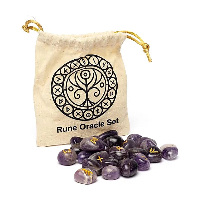 Set Rune in Ametista – 25 Pietre con Sacchetto in Cotone