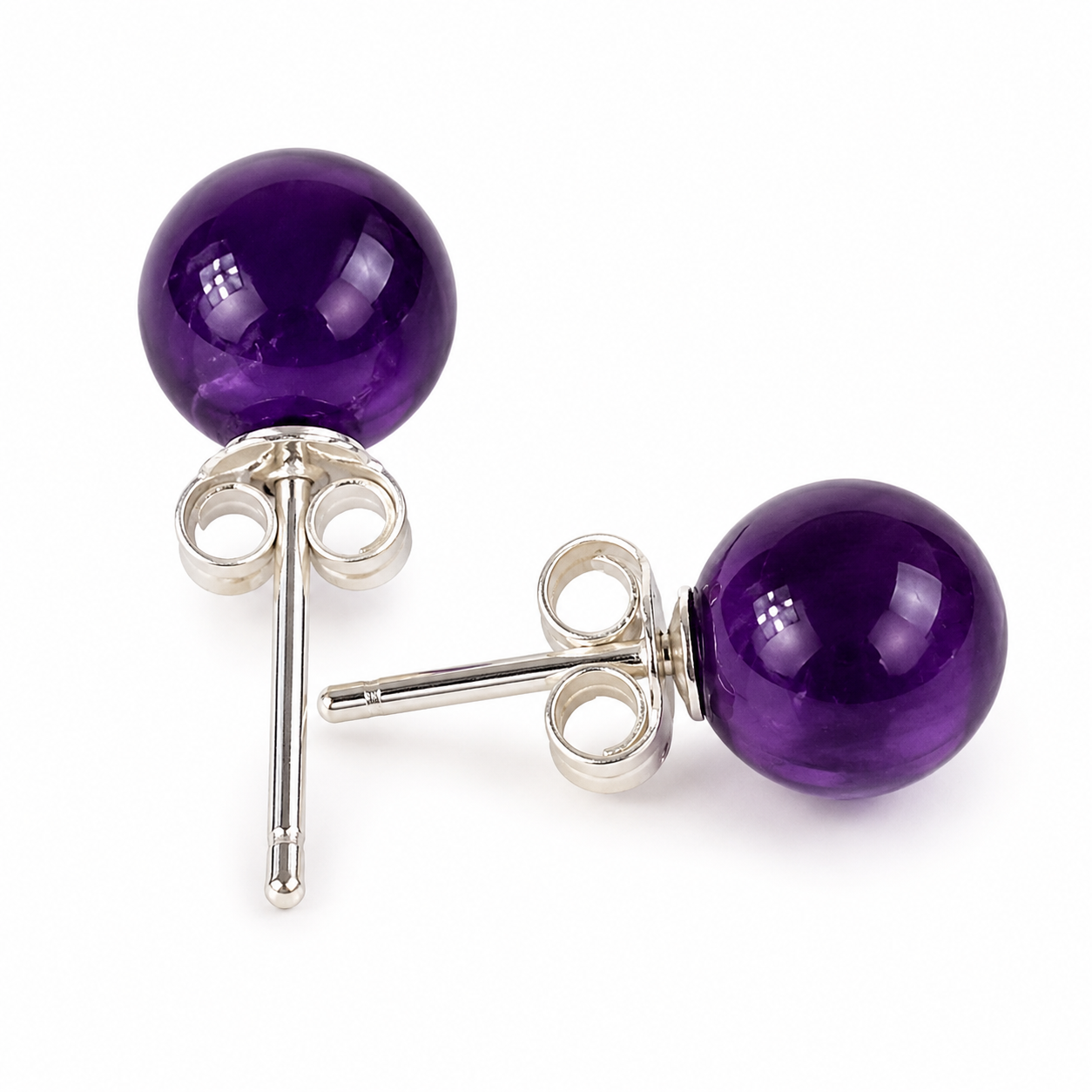 Stud Earrings in Amethyst Natural and 925 Silver